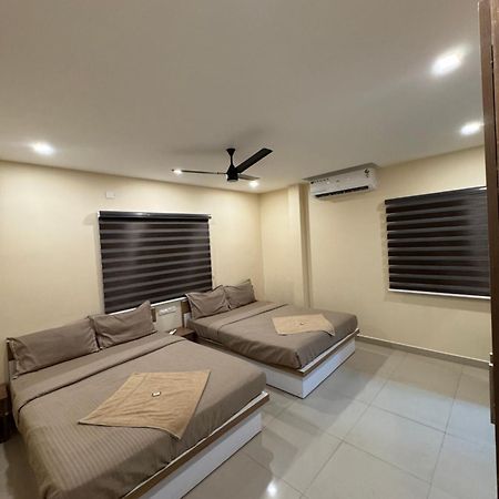 Heres Haut Residency Kochi Exterior photo