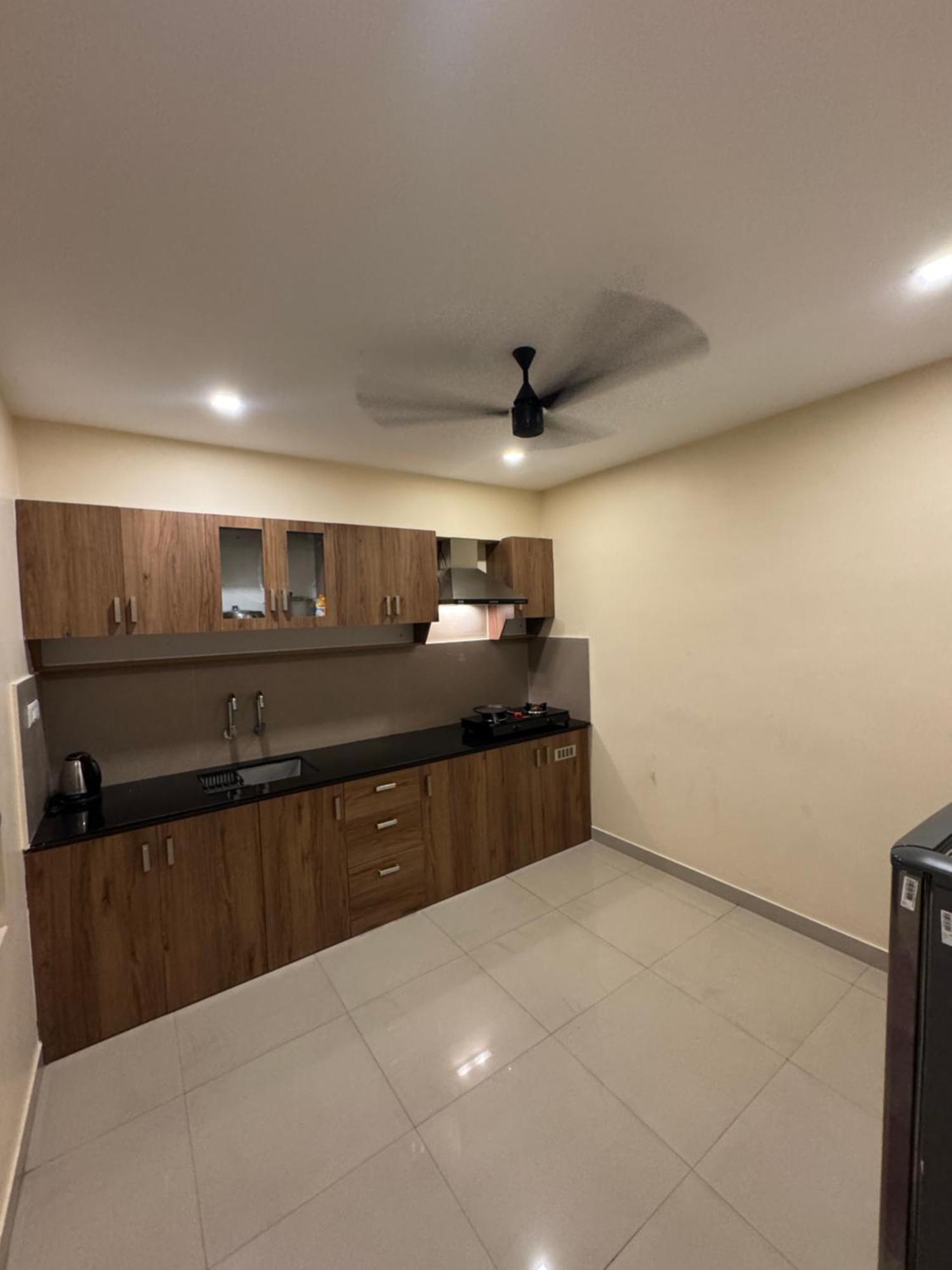 Heres Haut Residency Kochi Exterior photo